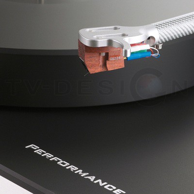 Проигрыватель виниловых пластинок Clearaudio Performance DC Package MM Проигрыватель виниловых пластинок Clearaudio Performance DC Package MM